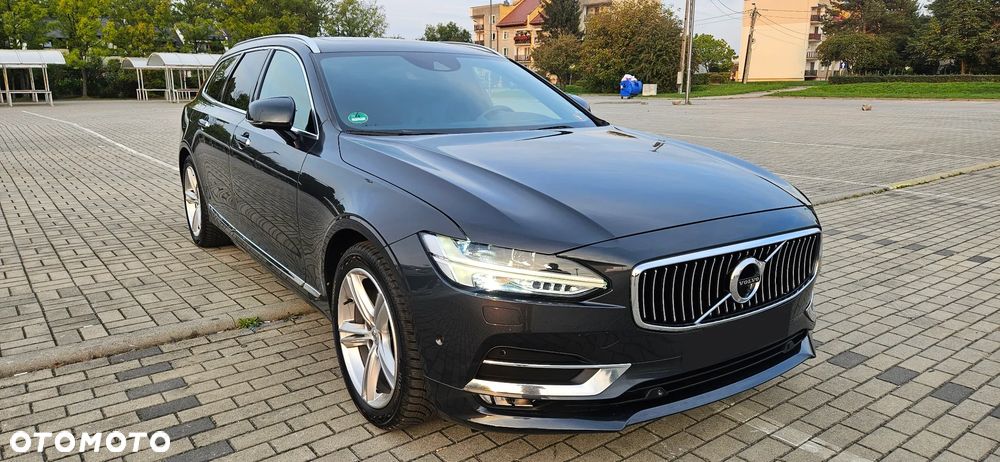 Volvo V90 D5 AWD Geartronic Inscription - 4