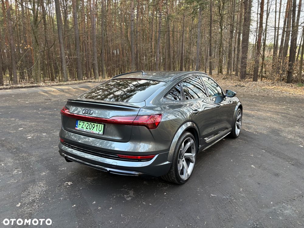 Audi e-tron - 5