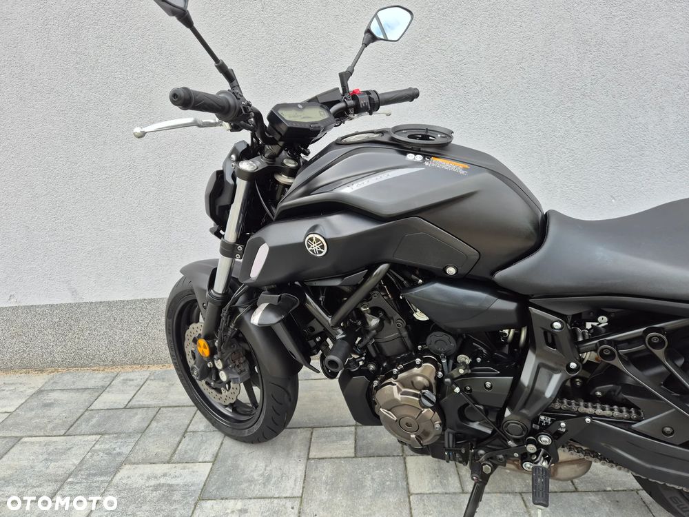 Yamaha MT - 14