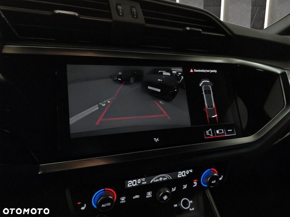 Audi Q3 Sportback - 15