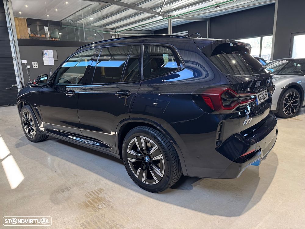 BMW iX3 M Sport Inspiring - 10