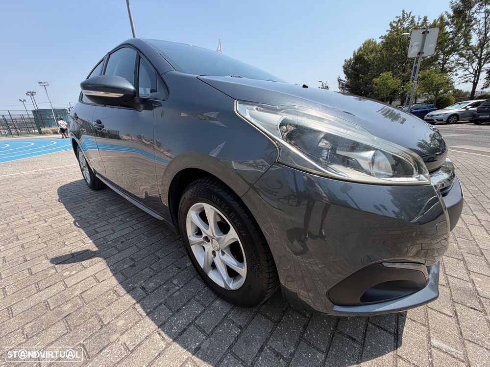Peugeot 208 1.2 PureTech Active - 13