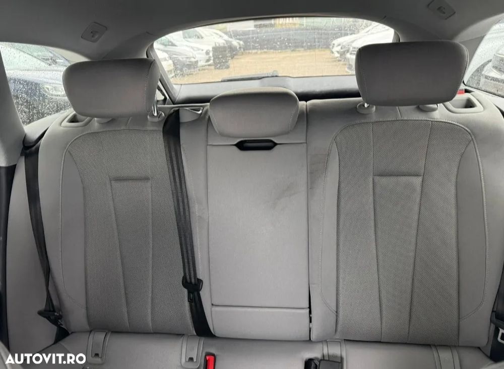 Audi A4 Avant 2.0 40 TDI S tronic MHEV S Line - 19