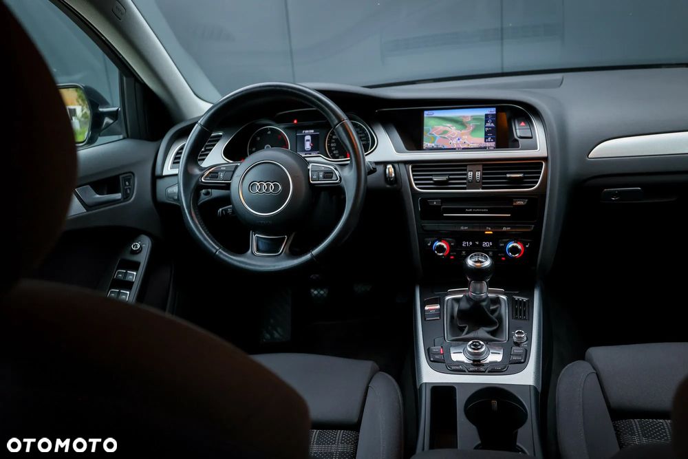 Audi A4 Avant 2.0 TDI DPF clean diesel Attraction - 21