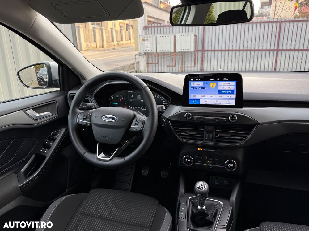 Ford Focus 1.5 EcoBlue Start-Stopp-System COOL&CONNECT - 19