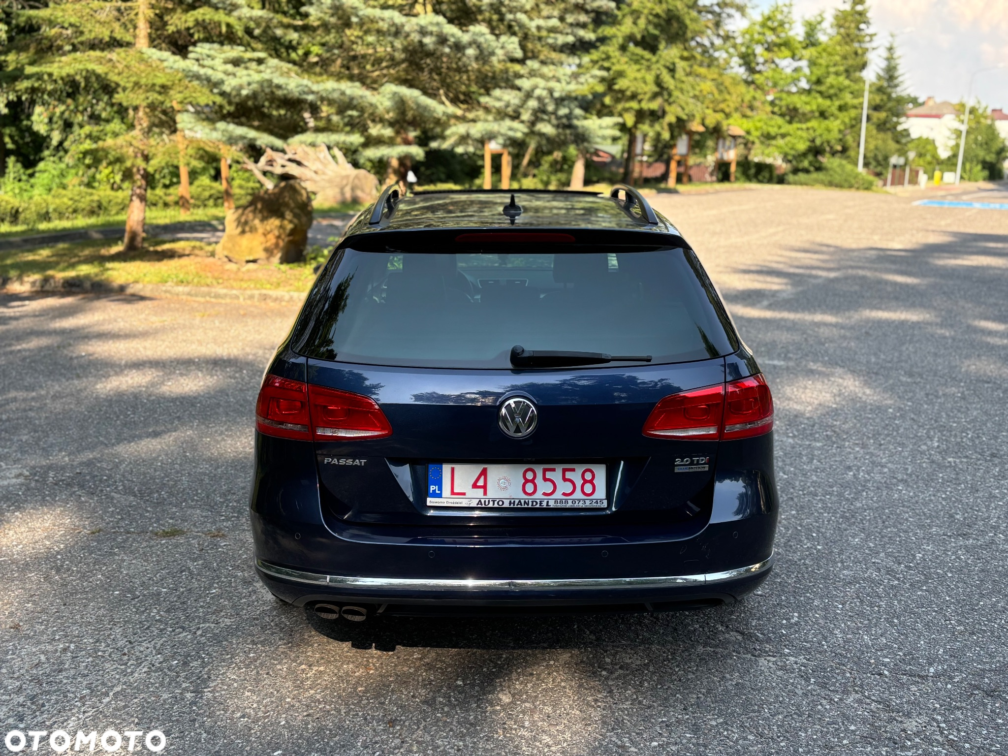 Volkswagen Passat - 27