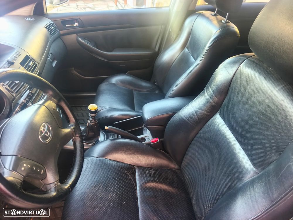 Toyota Avensis SW 2.2 D-4D Sol High P. - 23