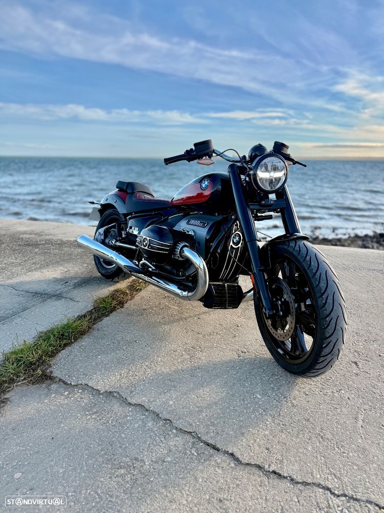 BMW R 18 Roland Sands - 21