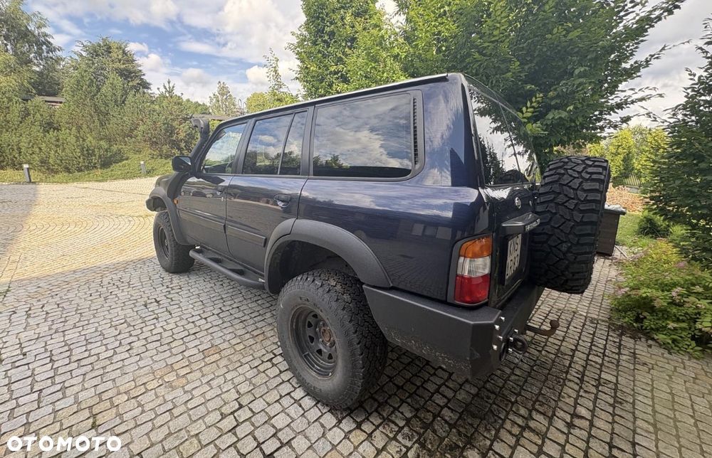 Nissan Patrol - 4