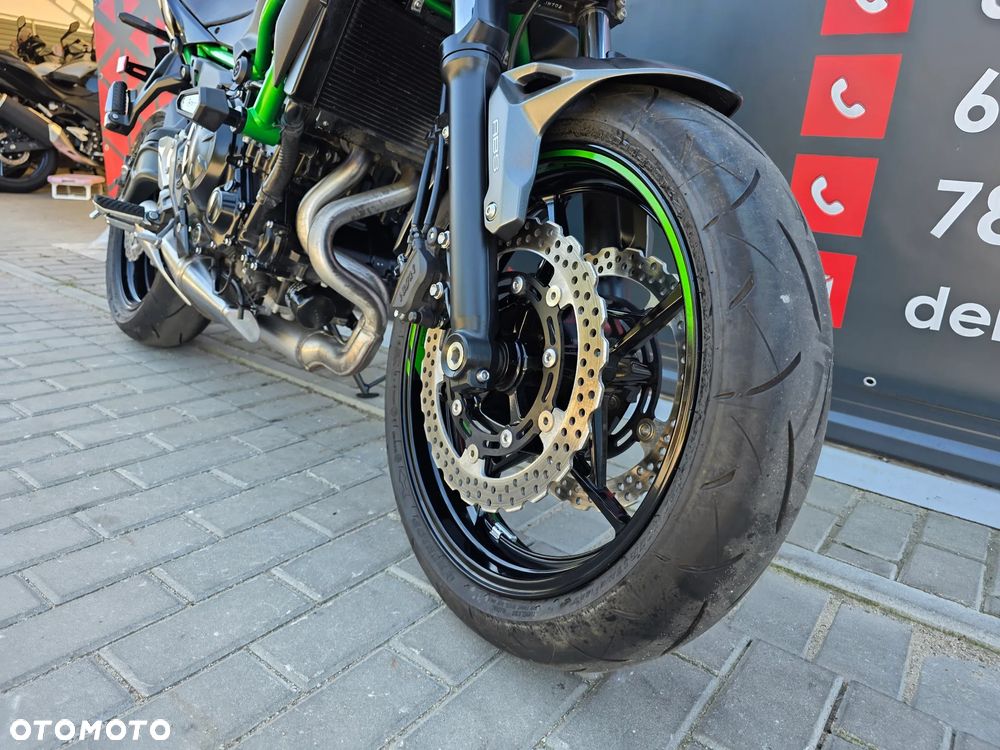 Kawasaki Z 650 - 24