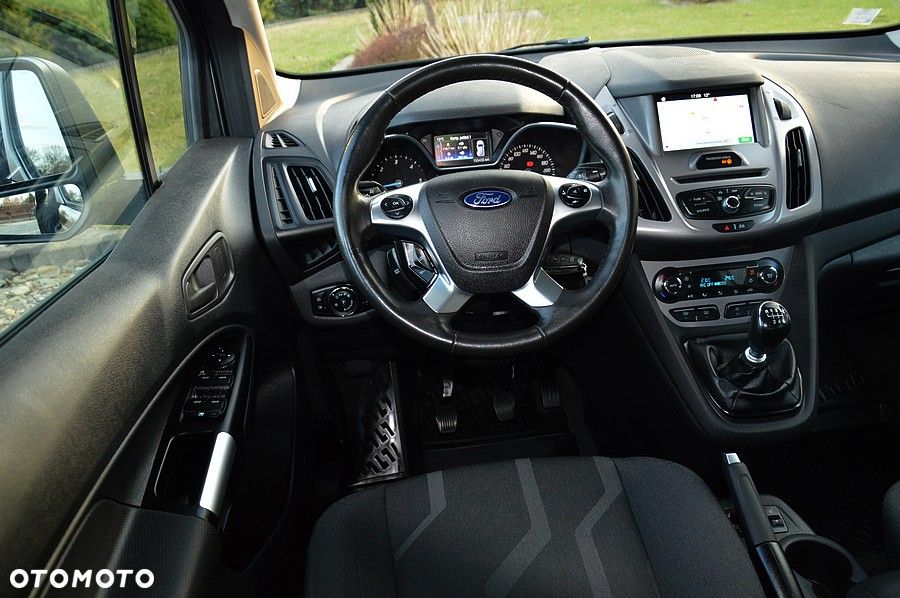 Ford Tourneo Connect 1.5 TDCi Start-Stop Titanium - 31