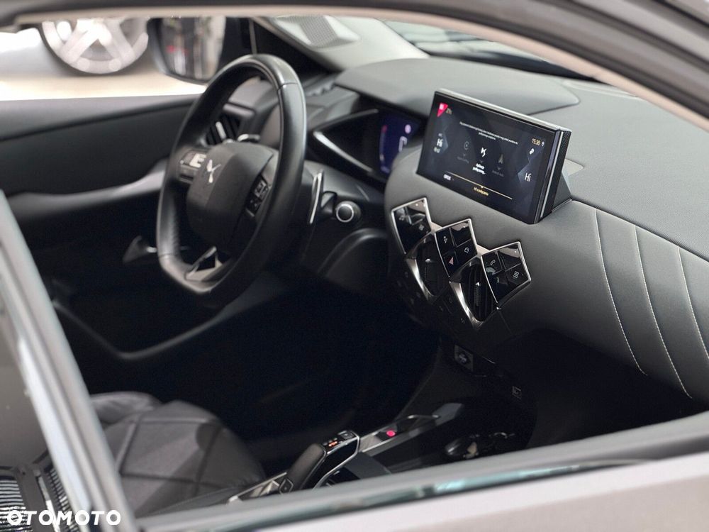 DS Automobiles DS 3 Crossback 1.2 PureTech Grand Chic - 37