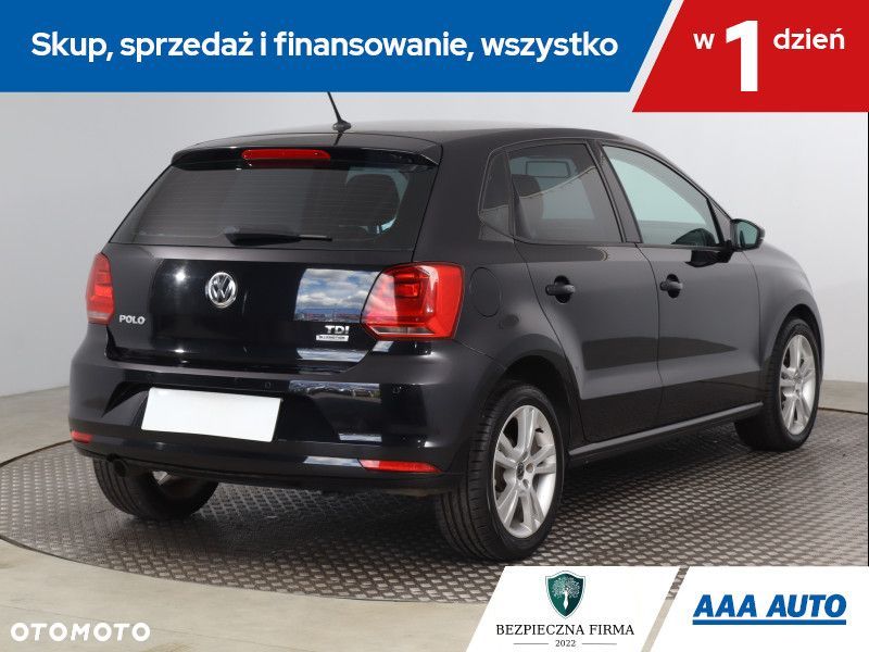 Volkswagen Polo - 6