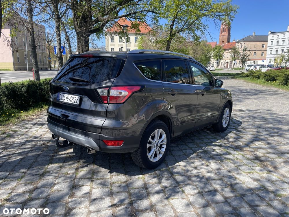 Ford Kuga 1.5 TDCi FWD Titanium - 1