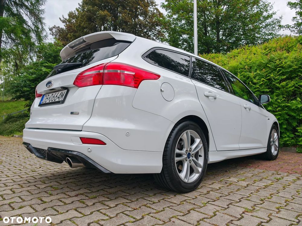 Ford Focus 1.5 EcoBoost STart-Stopp-System ST-LINE - 31
