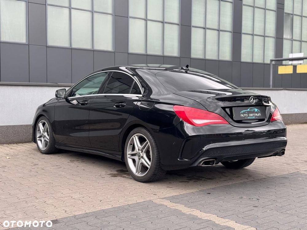 Mercedes-Benz CLA 200 7G-DCT AMG Line - 15