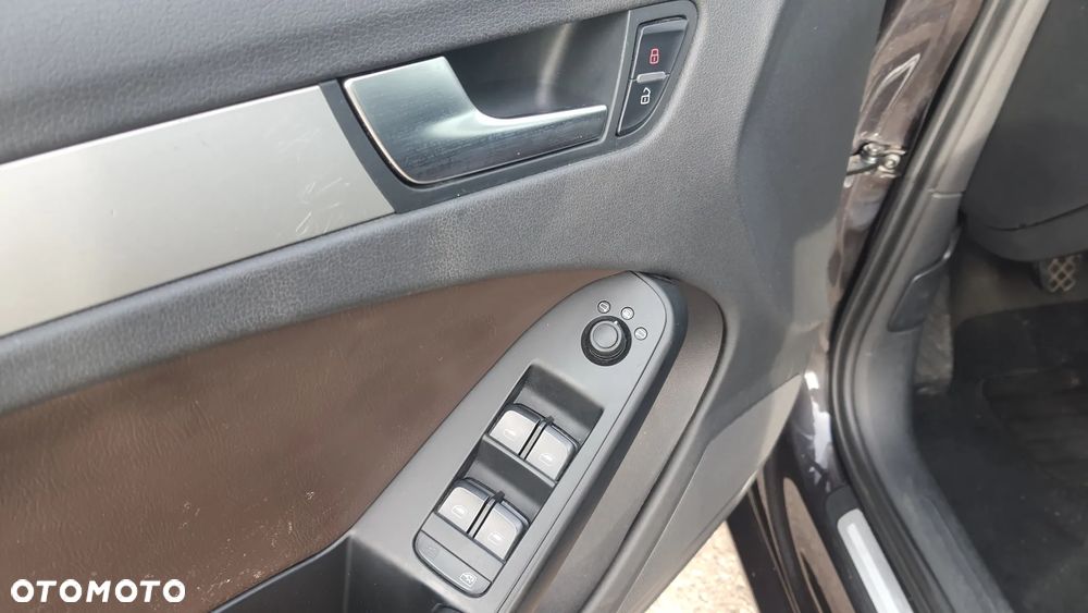 Audi A4 Avant 1.8 TFSI Attraction - 24