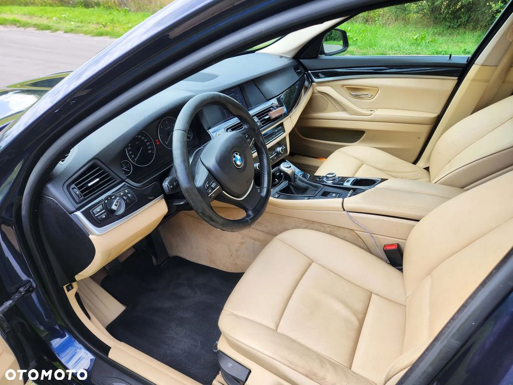 BMW Seria 5 520d - 5