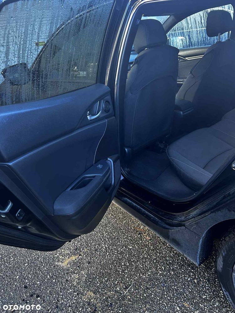 Honda Civic 1.5 i-VTEC Turbo CVT Sport - 3