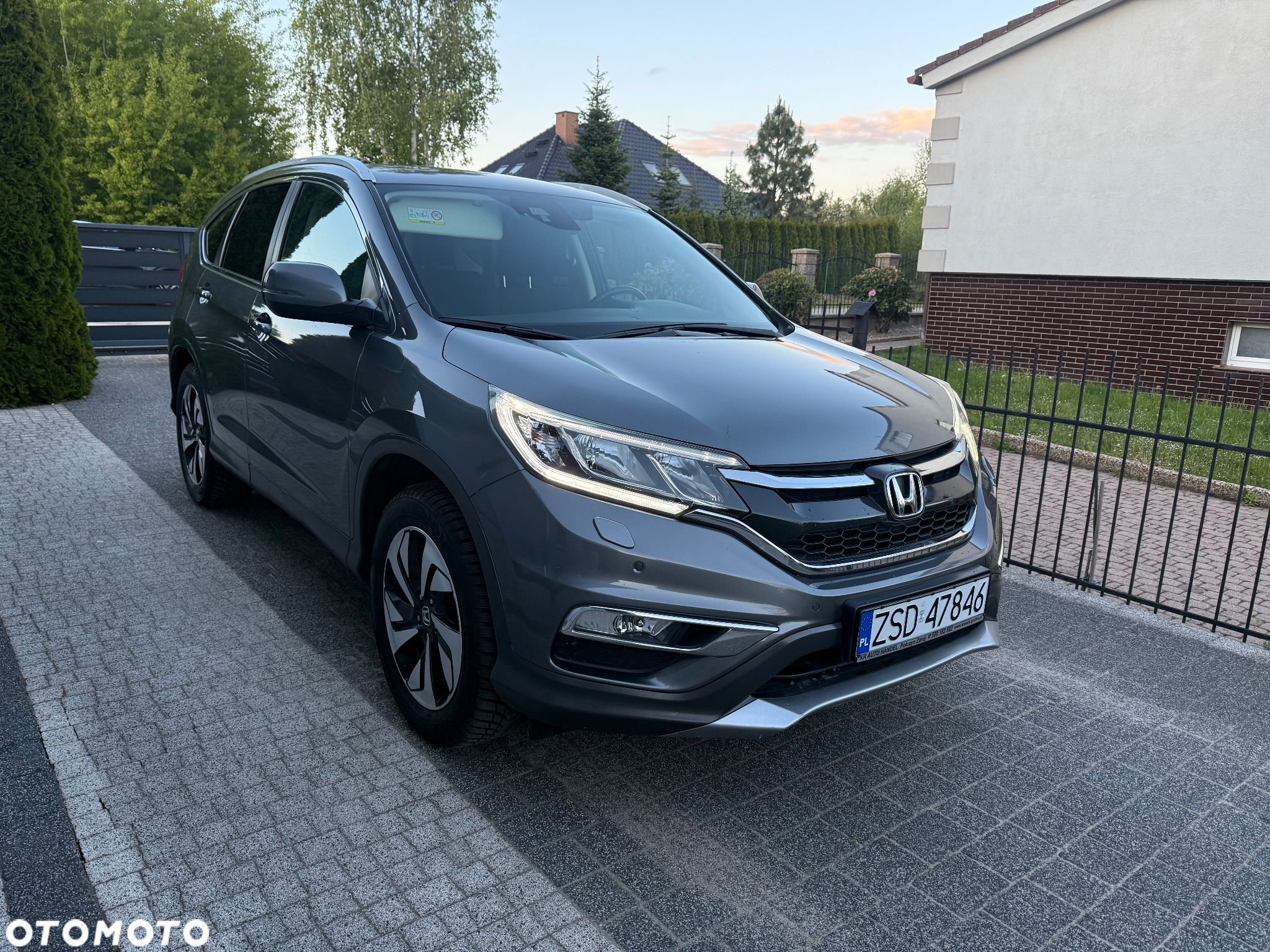 Honda CR-V 1.6i DTEC 4WD Automatik Executive - 1