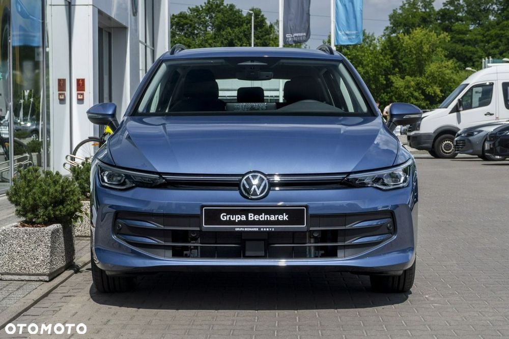 Volkswagen Golf - 5