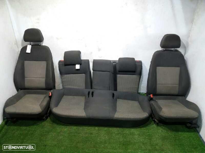 CONJUNTO COMPLETO DE BANCOS OPEL VECTRA - 1