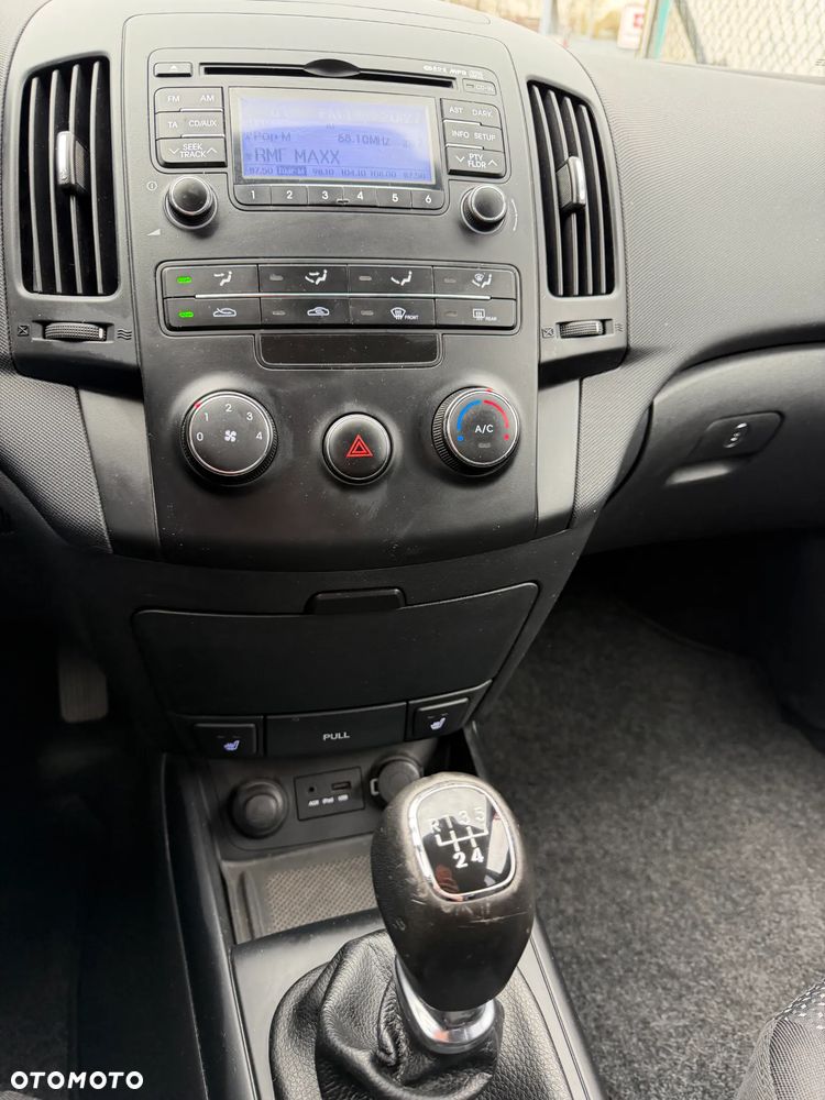 Hyundai i30 1.4 Comfort - 16