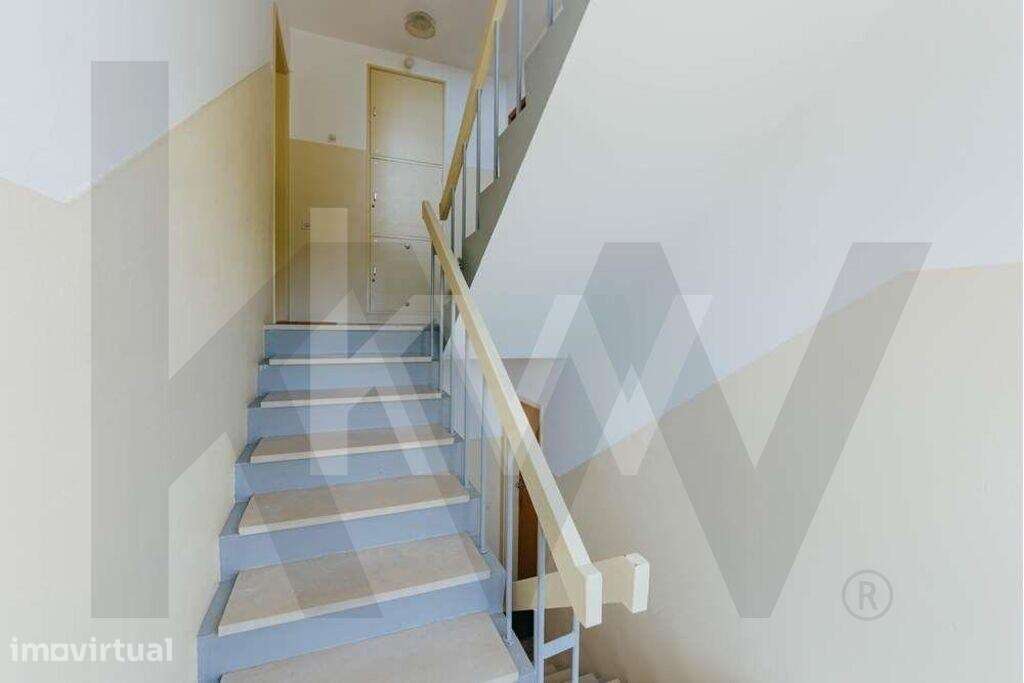 APARTAMENTO T3 - AGUALVA - CACÉM RENOVADO - Grande imagem: 4/31