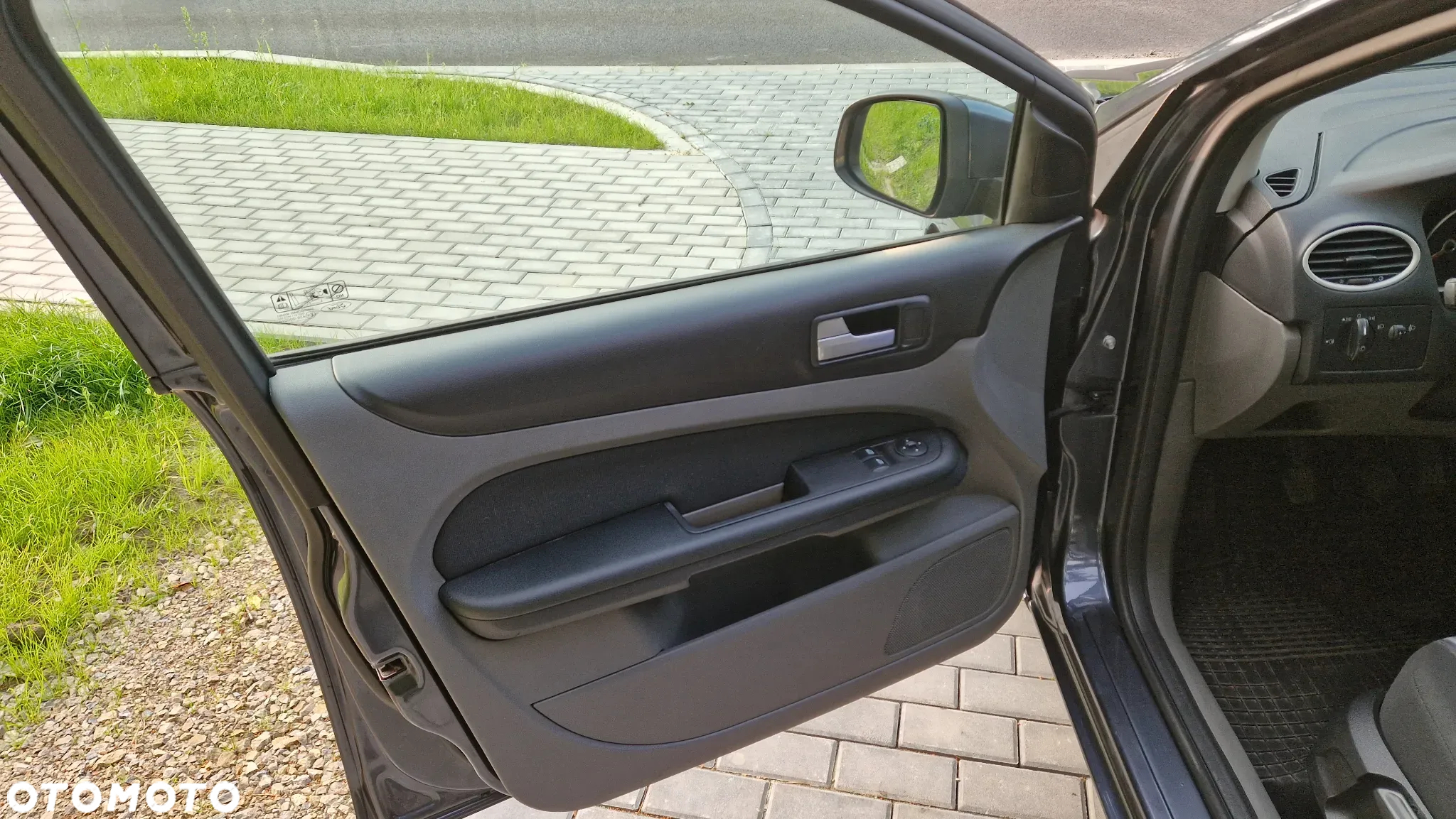 Ford Focus 1.8 TDCi Silver X - 7