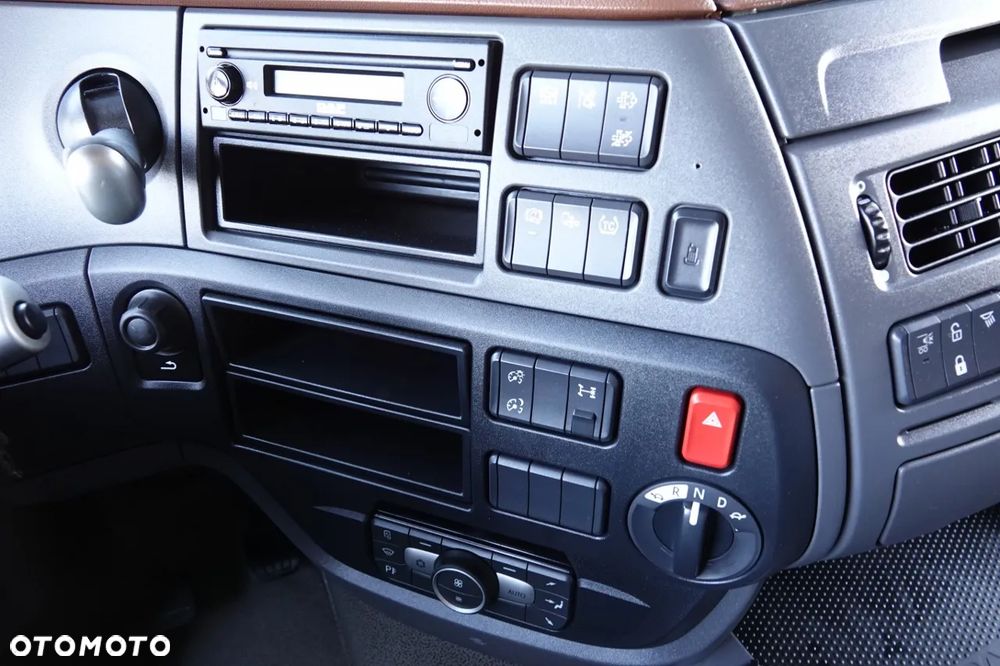 DAF XF 480 / SPACE CAB / RETARDER /  KLIMA POSTOJOWA / EURO 6 - 29