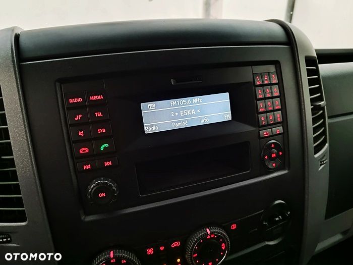 Volkswagen Crafter - 33