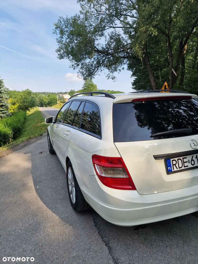 Mercedes-Benz Klasa C 200 CDI DPF Avantgarde - 8