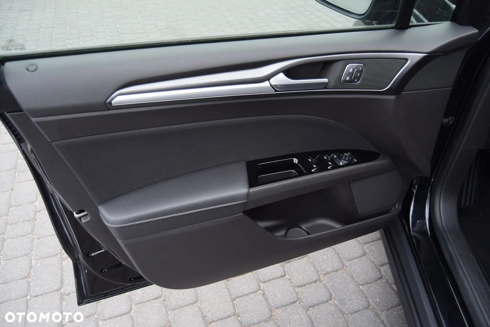 Ford Mondeo 2.0 EcoBlue Edition - 28