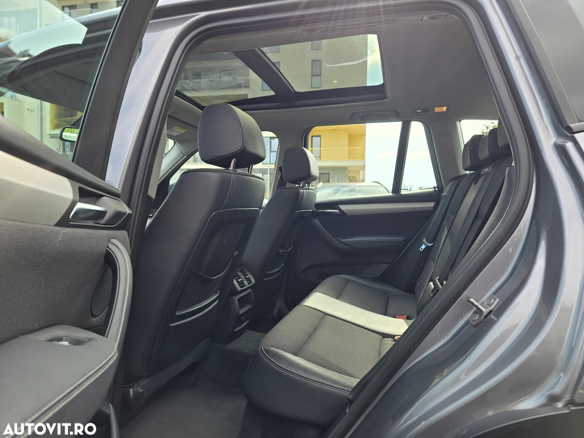 BMW X3 xDrive20d AT xLine - 8