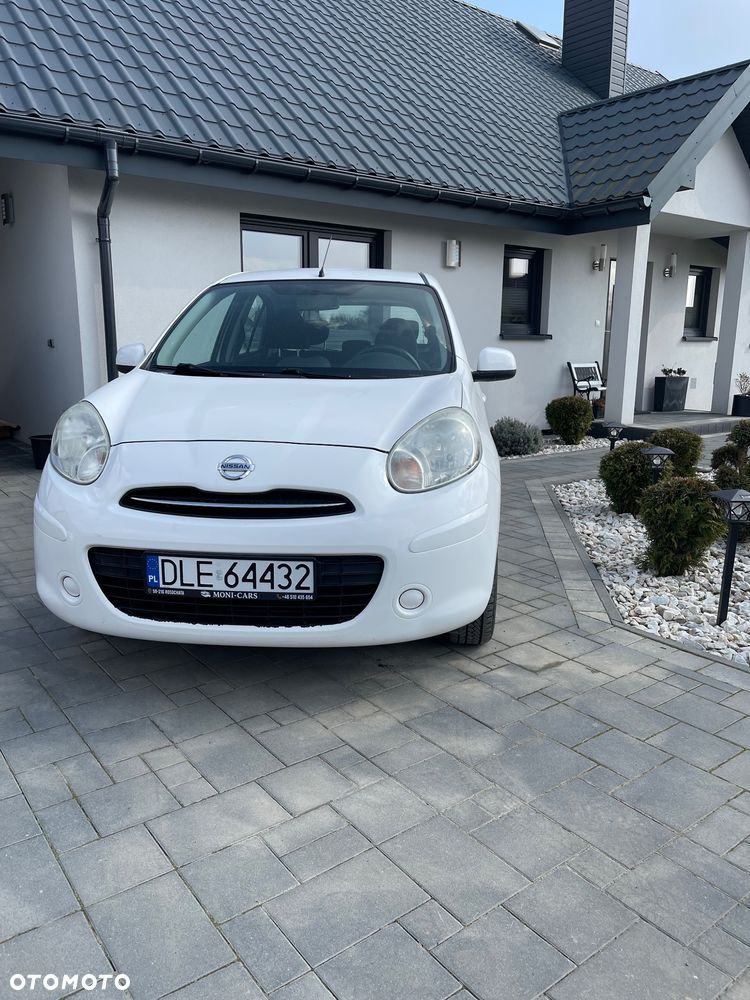 Nissan Micra 1.2 Bild der Frau - 4