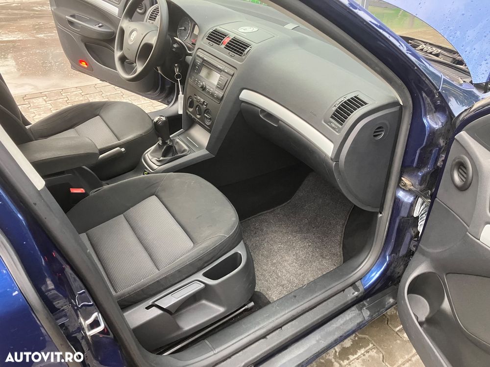 Skoda Octavia - 4