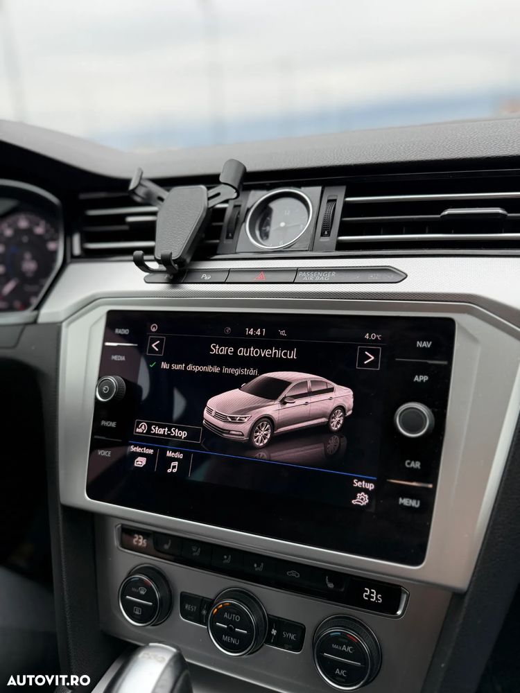 Volkswagen Passat 2.0 TDI DSG R Executive - 35