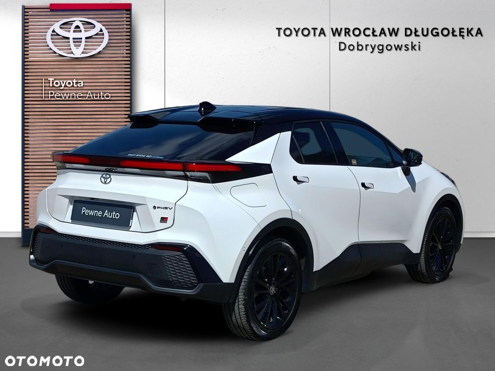 Toyota C-HR - 6