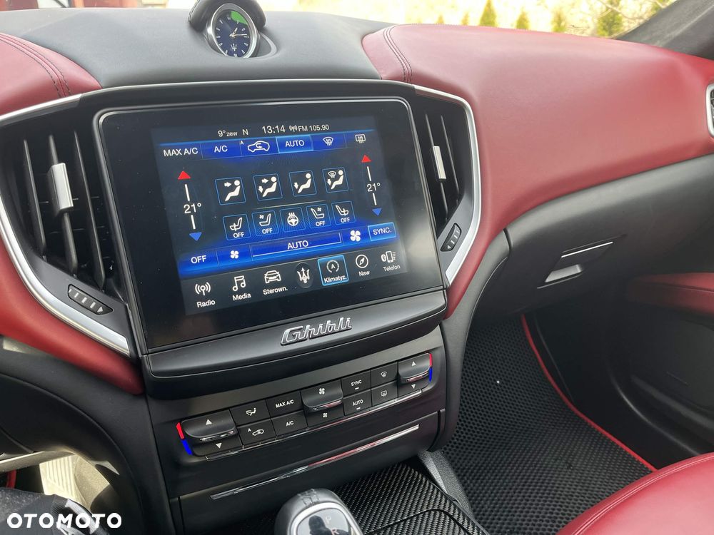 Maserati Ghibli S Q4 Modena - 9