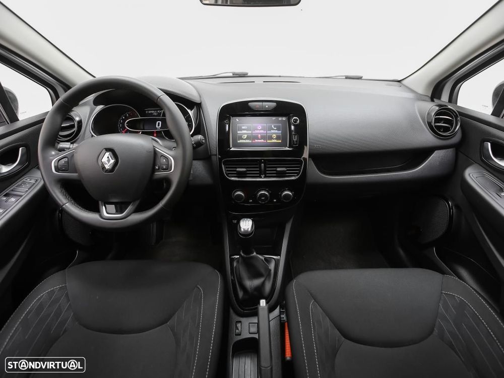 Renault Clio Sport Tourer - 6