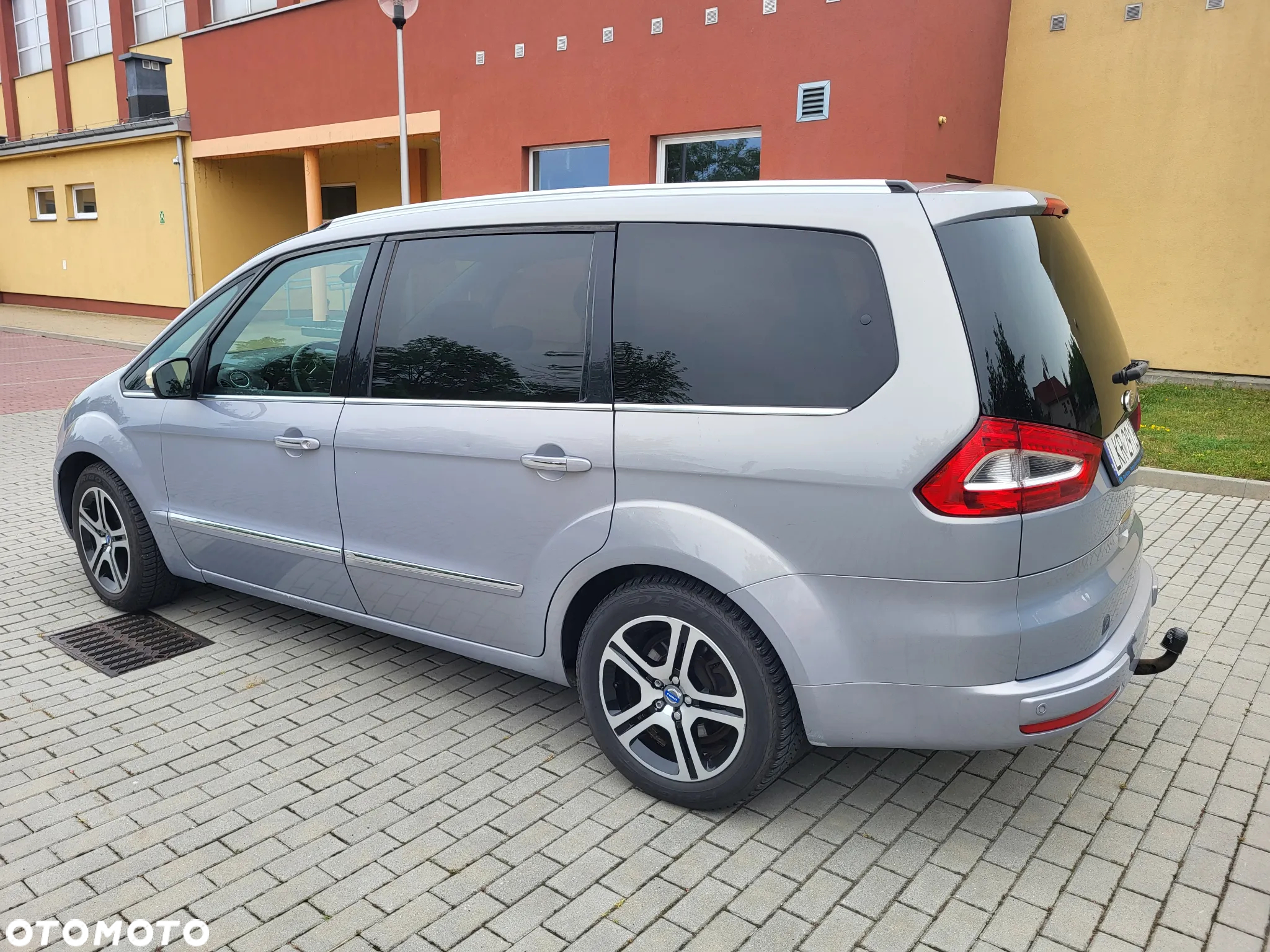 Ford Galaxy 2.0 TDCi Ghia - 4