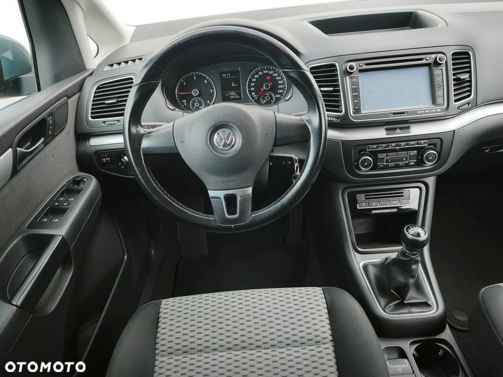 Volkswagen Sharan 2.0 TDI Trendline - 23