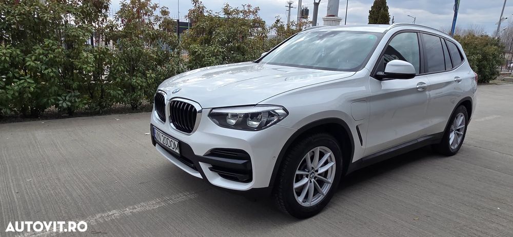 BMW X3 xDrive30e Aut. Luxury Line - 4