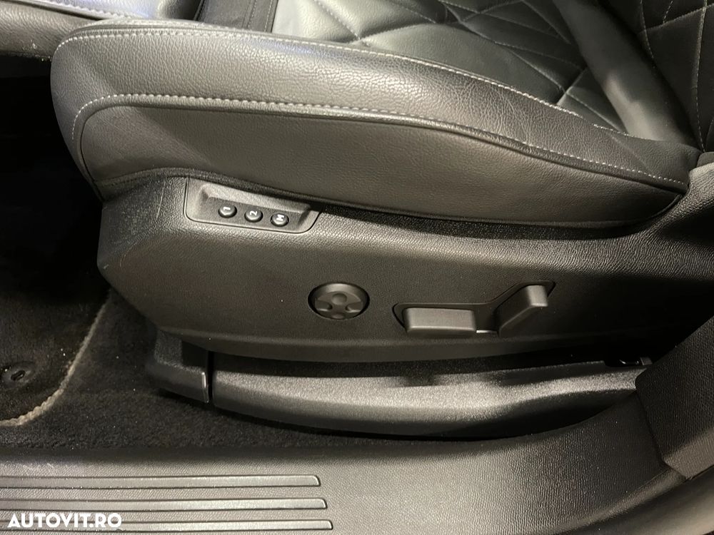 DS Automobiles DS 7 Crossback - 29