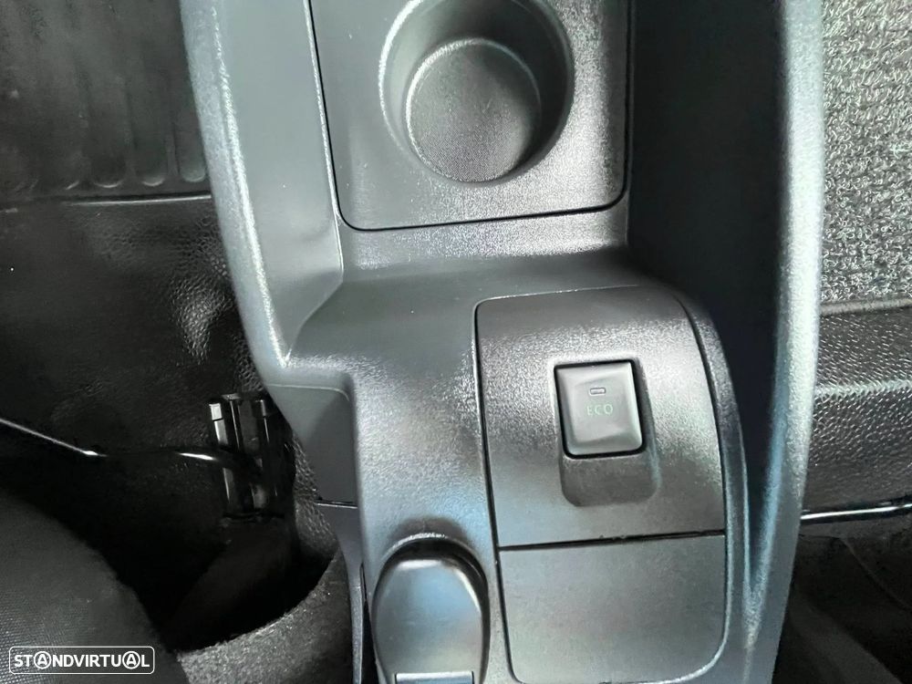 Renault Kangoo E-Tech - 11