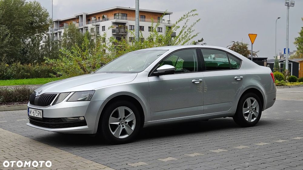 Skoda Octavia - 2
