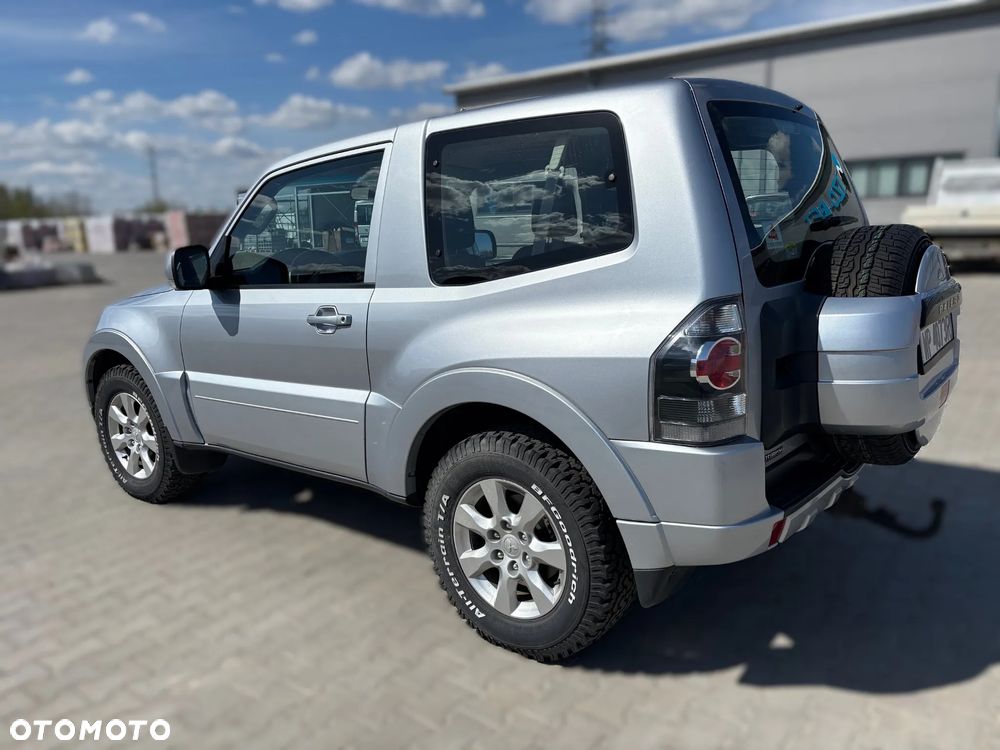 Mitsubishi Pajero 3.2 DI-D - 5