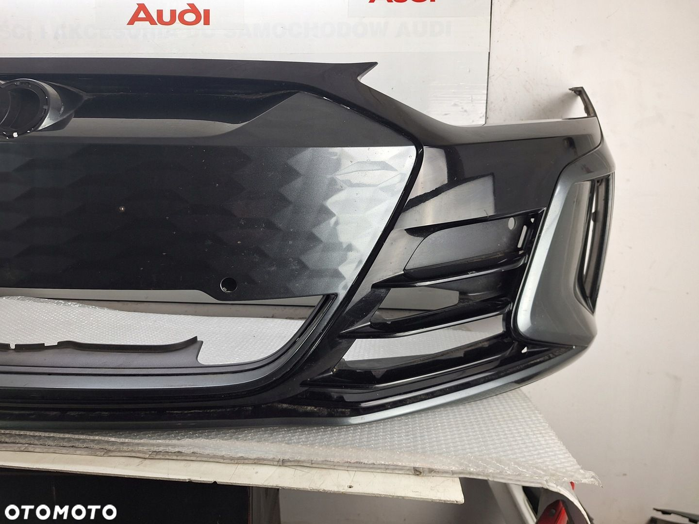 ZDERZAK AUDI RS GT E-TRON 4J3 2020-2024 ORYGINAŁ OE ASO KRATKA DYFUZOR - 4