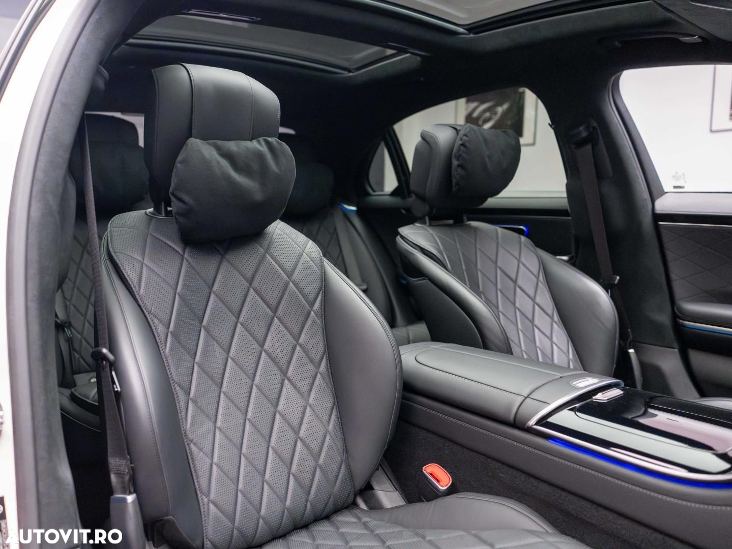 Mercedes-Benz S - 27