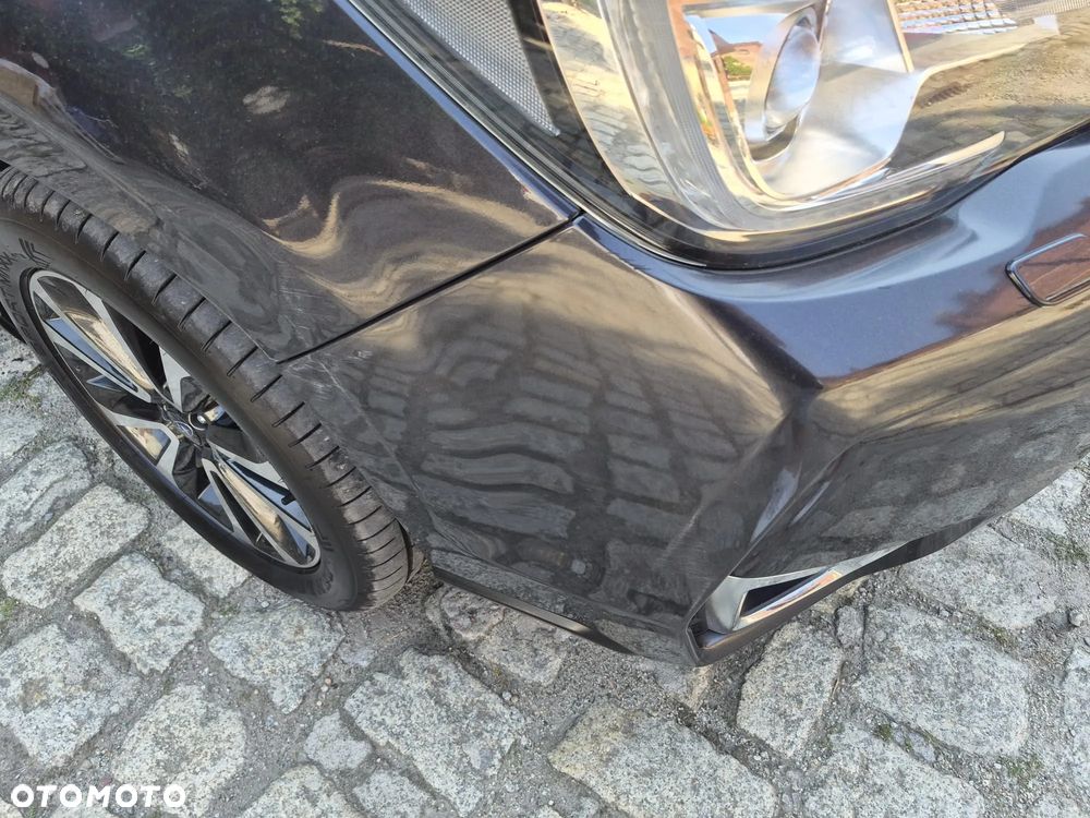 Subaru Forester 2.0 XT Platinum Lineartronic - 19